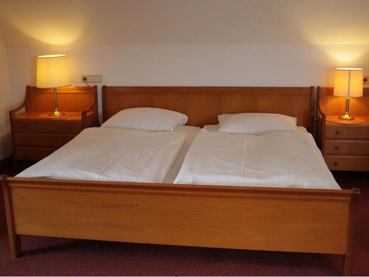 Hotel & Restaurant Weinberg บาเดน-บาเดน ภายนอก รูปภาพ